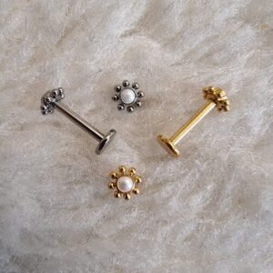 Labret Perla con Beads in Titanio ASTM F136