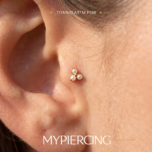 Labret com três pérolas de titânio ASTM F136