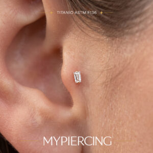 Labret Mini Trapézio em Titânio ASTM F136