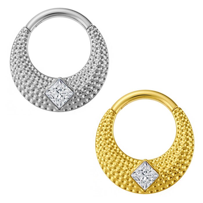 Anello Medievale Con Zirconia Di Titanio ASTM F136