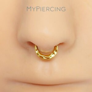 Anello Frontale Martellato di Titanio ASTM F136