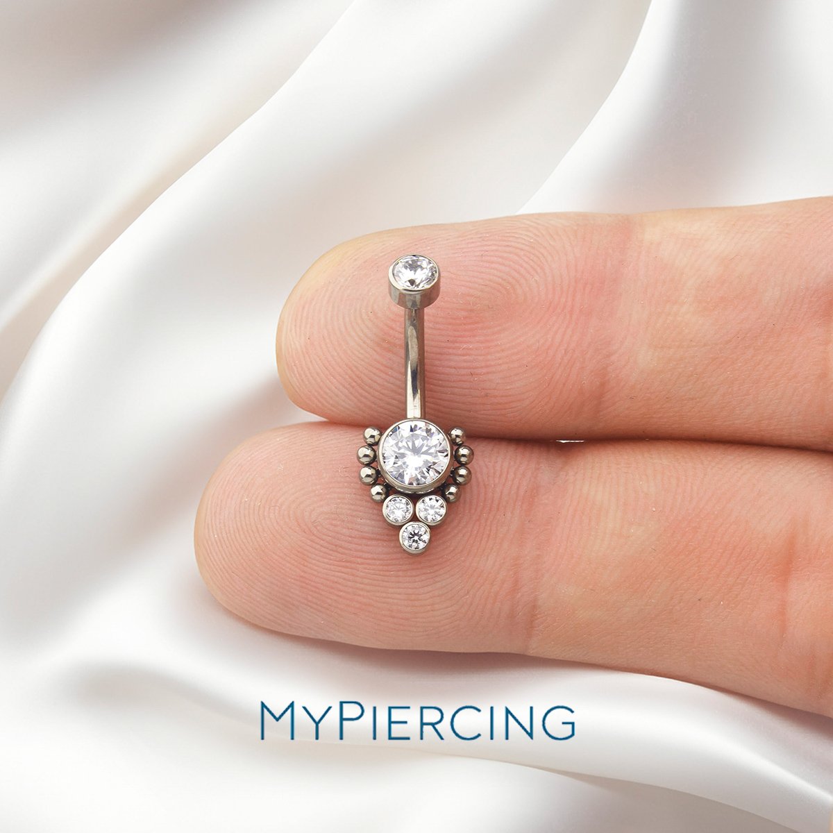 Banana Triangolare con Zirconi e 8 beads in Titanio ASTM F136 - immagine 3