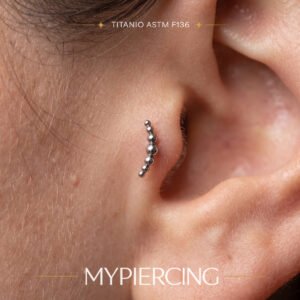 Labret Cluster 7 Beads di Titanio ASTM F136