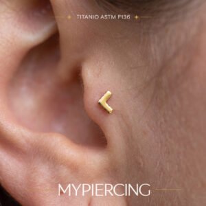 Labret Fashion V Liscio 5mm Di Titanio ASTM F136