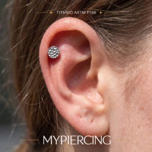 Disco Martellato Labret di Titanio ASTM F136